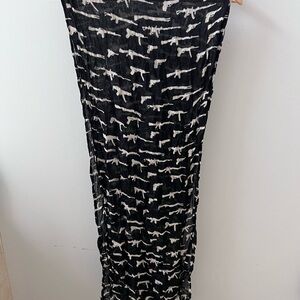 Black and White Gun Print mesh scarf